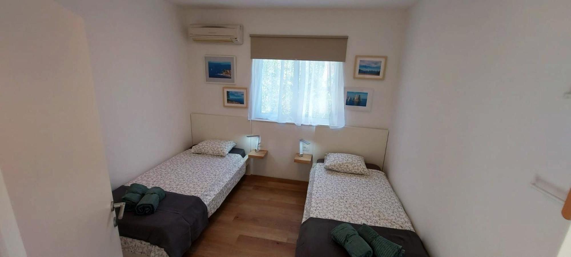 Apartman Solenta สโตมอร์สกา ภายนอก รูปภาพ